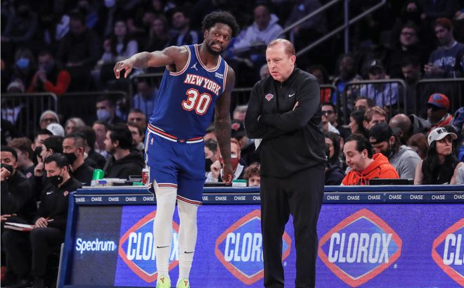 后卫无疑是 后卫无疑是