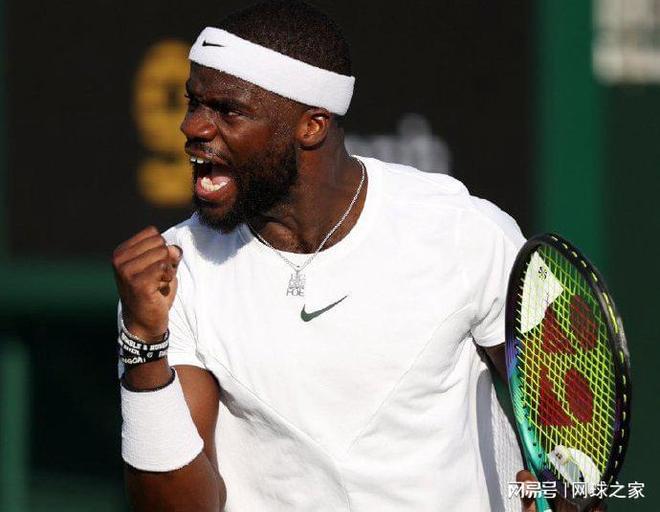 运动员必须 运动员必须