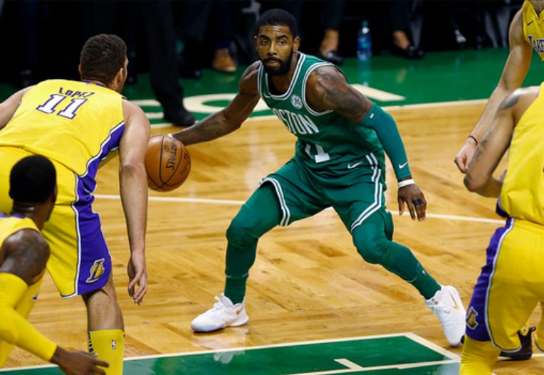 激烈比赛中 激烈比赛中