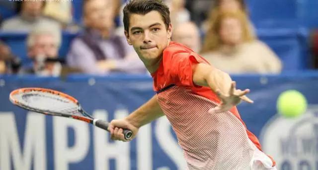 精湛的脚法 精湛的脚法