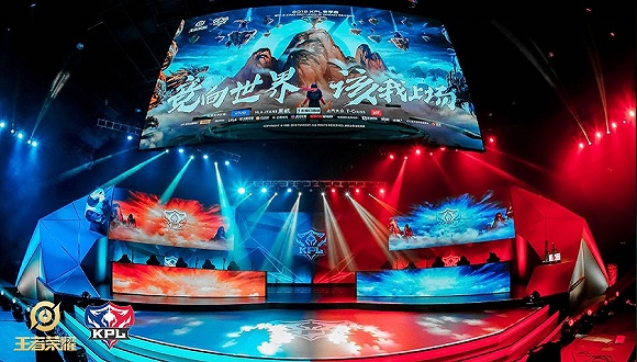 虽然两队在 虽然两队在